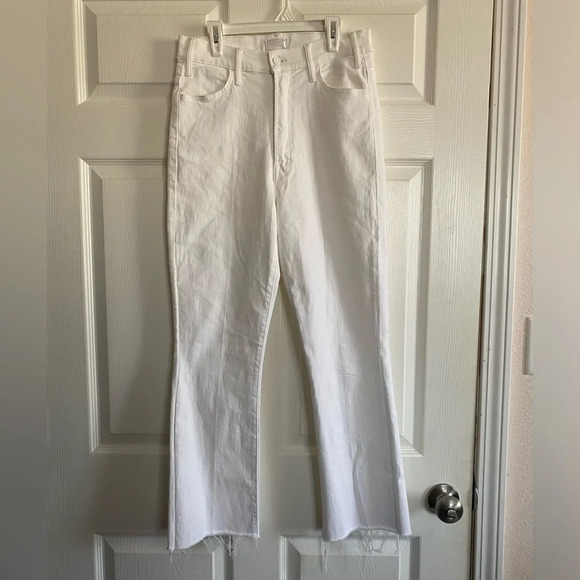 MOTHER Crisp White Cropped Jeans - Picture 2 of 15